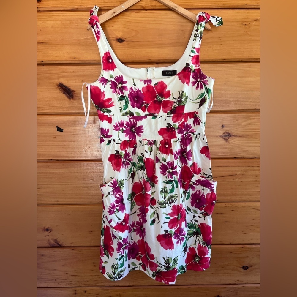 Floral Sundress with Tie Straps and Pockets 16